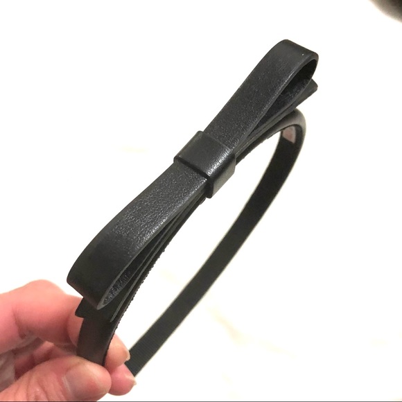 Auth. Red Valentino Garavani Leather Bow Headband - Picture 6 of 6